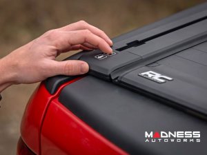 Dodge Ram Bed Cover - Powered Retractable - Rough Country - 5'7" Bed Dodge Ram Bed Cover - Powered Retractable - Rough Country - 5'7" Bed